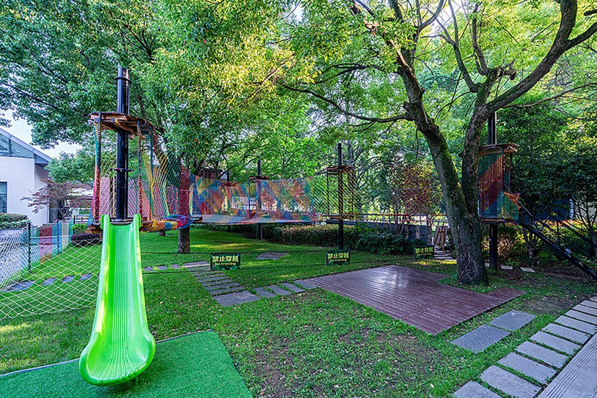 Holiday Inn Resort Chaohu Hot Spring By Ihg Hefei Exterior photo