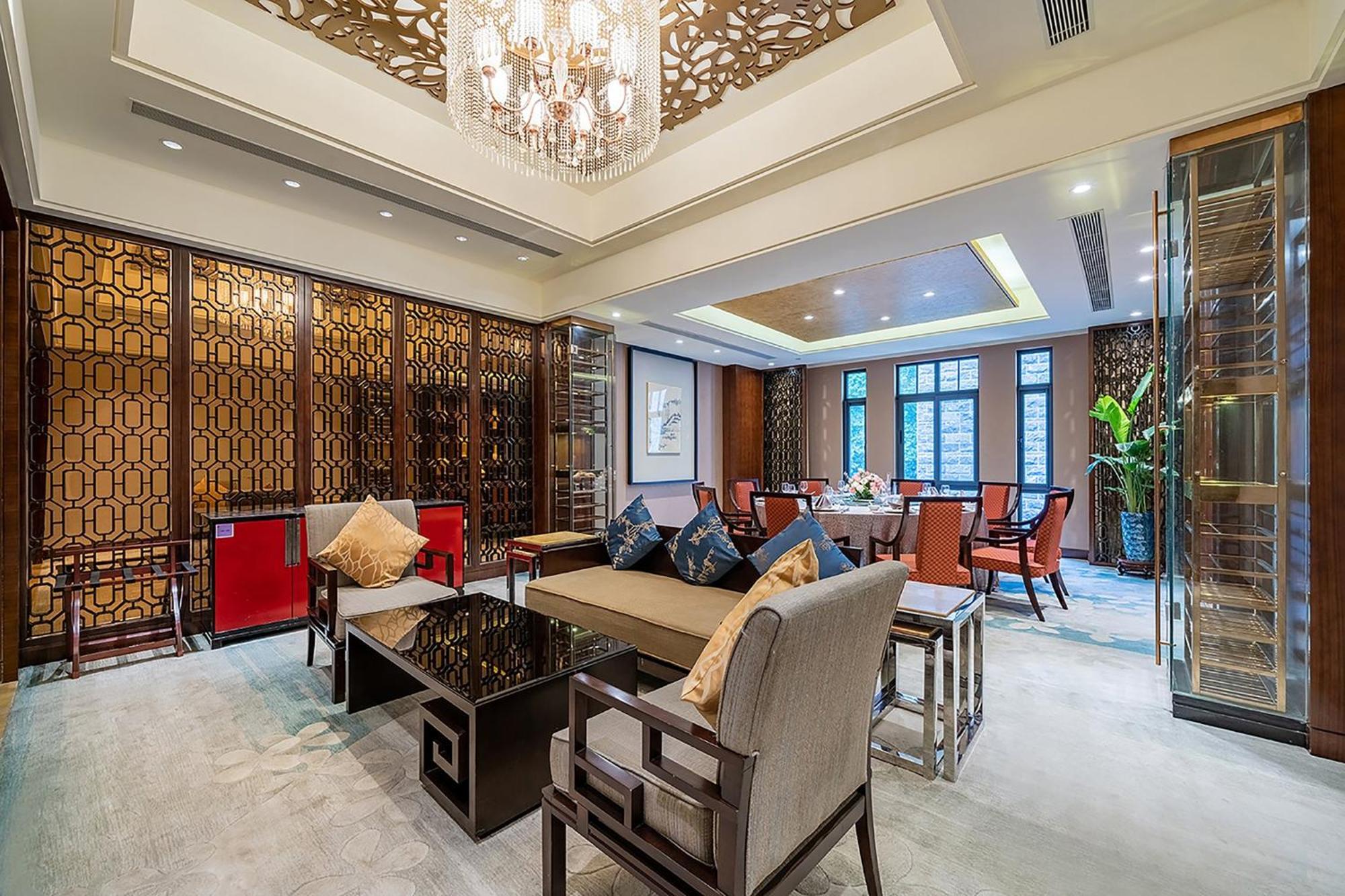 Holiday Inn Resort Chaohu Hot Spring By Ihg Hefei Exterior photo