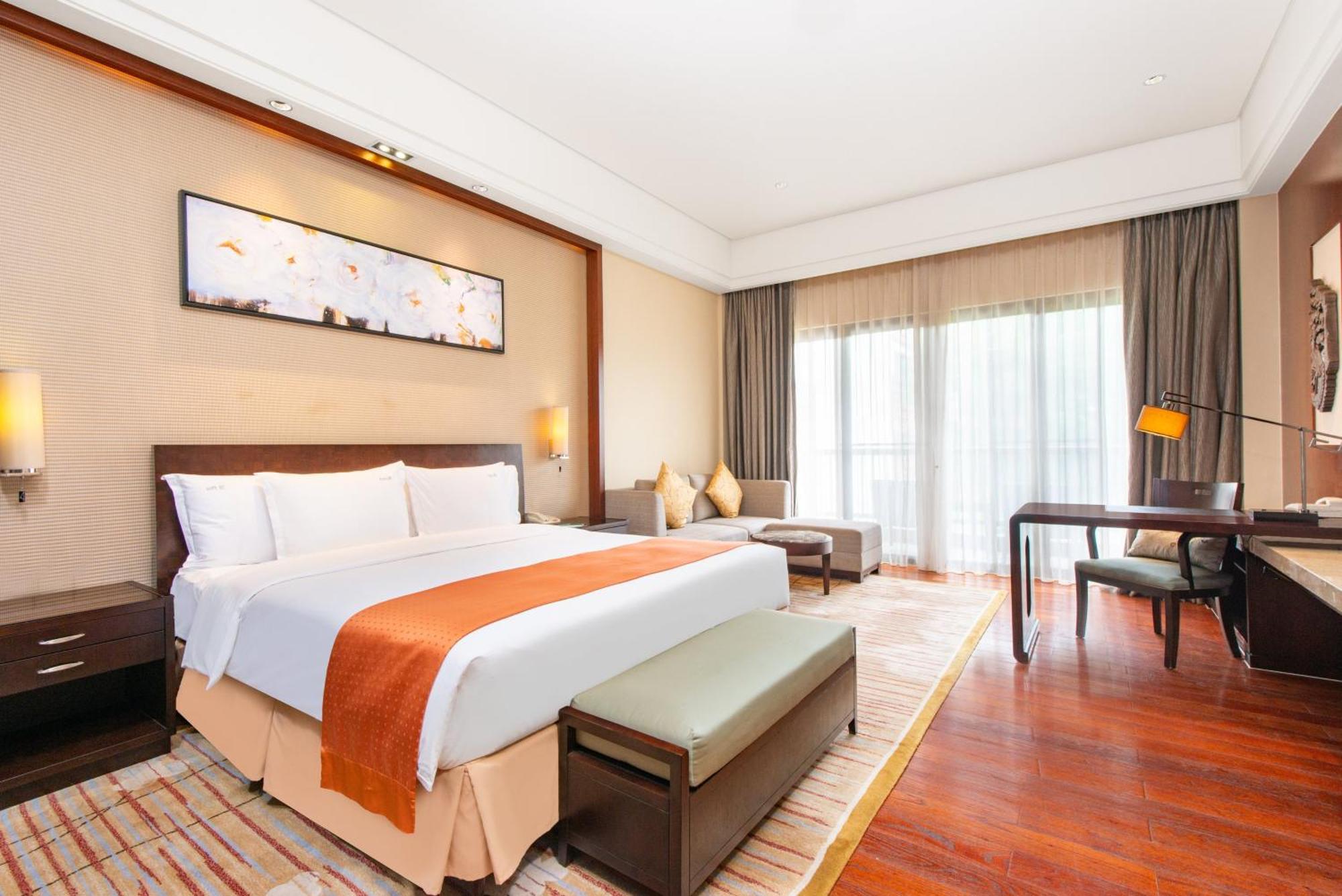 Holiday Inn Resort Chaohu Hot Spring By Ihg Hefei Exterior photo